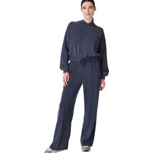 Sweaty Betty Sand Wash Cloud Weight Crop Hoodie